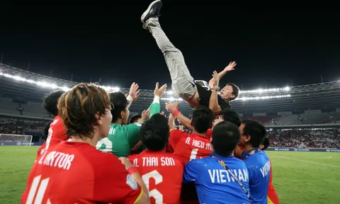 Huấn luyện viên Kim Sang-sik: “Tôi cảm thấy rất may mắn khi được làm việc với một thế hệ cầu thủ trẻ tài năng”