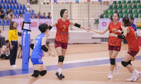 Đội tuyển bóng chuyền nữ Việt Nam thua Tây Ban Nha trong trận giao hữu trước thềm giải vô địch thế giới