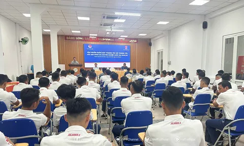 Khai mạc tập huấn đợt 2 cho giám sát và trọng tài các Giải Bóng đá chuyên nghiệp Quốc gia 2025-2026