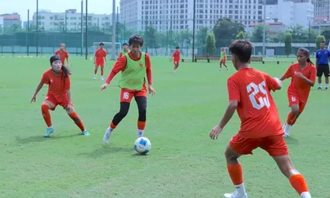 23 cầu thủ U17 nữ Việt Nam sang Đức tập huấn