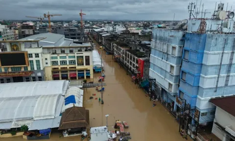 Lũ lụt nghiêm trọng ở Songkhla có thể khiến địa điểm thi đấu của U22 Việt Nam tại SEA Games 33 bị thay đổi