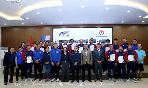 Bế giảng Khóa học huấn luyện viên bóng đá chuyên nghiệp AFC/VFF - Giai đoạn 4: Nền tảng vững chắc cho Bóng đá Việt Nam