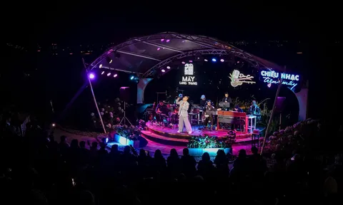 Jimmii Nguyễn “du ca” quyến rũ khán giả Đà Lạt đến phút cuối