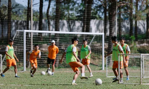 Mùa tuyển sinh Khóa 4 của Học viện Bóng đá Nutifood chính thức khởi động