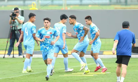 Cầu thủ Khuất Văn Khang: "Đội tuyển Việt Nam quyết thắng Malaysia ngày 31/3"