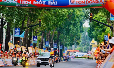 Cúp Xe đạp Truyền hình TP.HCM - HTV Tôn Đông Á 2026: Tay đua Thụy Sĩ mang về chiến thắng chặng thứ hai cho đội Đồng Tháp