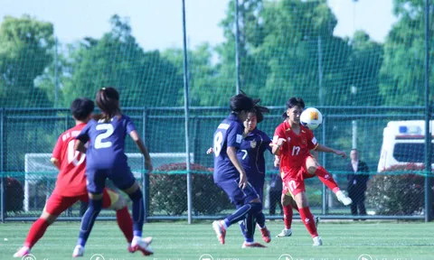 Huấn luyện viên Okiyama Masahiko hài lòng về tinh thần chuẩn bị của U17 nữ Việt Nam trước trận gặp U17 nữ Trung Quốc