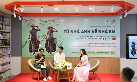 Hành trình 16.000km bằng xe đạp của cặp đôi Pháp - Việt qua trang sách “Từ nhà anh về nhà em”