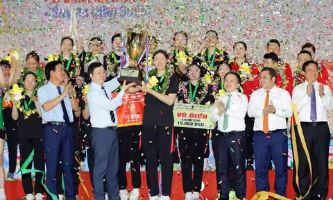 Câu lạc bộ Giang Tô lần thứ ba đăng quang Cúp Bóng chuyền VTV9 - Bình Điền