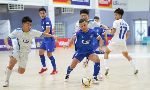 Sahako và Thái Sơn Nam TP.HCM thắng hủy diệt, cuộc đua tam mã nóng hơn bao giờ hết