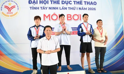 Môn Bơi Đại hội Thể dục thể thao tỉnh Tây Ninh lần thứ I: Xã Hậu Thạnh đại thắng nội dung tiếp sức