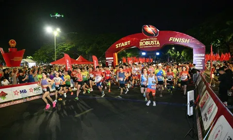Rực rỡ ngày khai cuộc Buôn Ma Thuột Robusta Half Marathon VTV8 2026