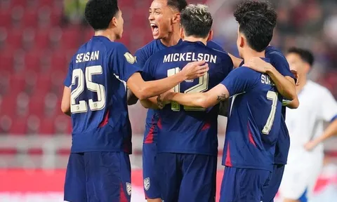 ASEAN Cup 2026: Tuyển Thái Lan mang đội hình "chắp vá" đấu Malaysia, Campuchia trình làng ngoại binh gốc Uzbekistan