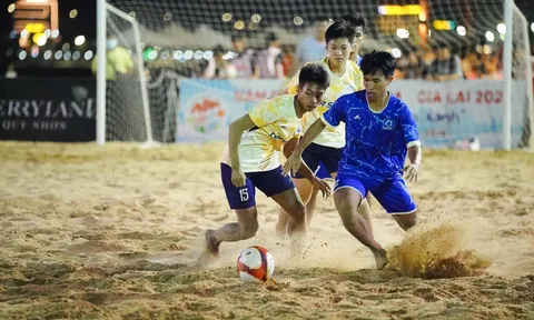 Giải Bóng đá Bãi biển vô địch quốc gia 2026: Tài Ngân Quy Nhơn giành vé cuối vào bán kết, Huế Time Square toàn thắng