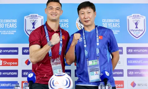 Huấn luyện viên Kim Sang Sik: "Đội tuyển Việt Nam đến Indonesia với mục tiêu giành trọn 3 điểm"
