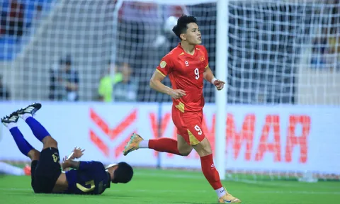 Huấn luyện viên Kim Sang-sik: "Đình Bắc đã vượt qua áp lực và có màn trình diễn rất tốt"