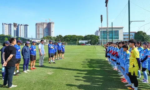 Lãnh đạo VFF gặp mặt, động viên đội tuyển nữ Việt Nam trước thềm ASIAD 2026