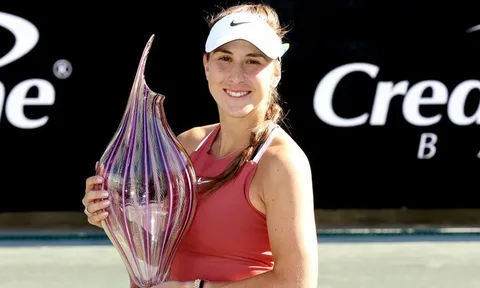 Bencic lần đầu tiên vô địch một giải đấu trên sân đất nện