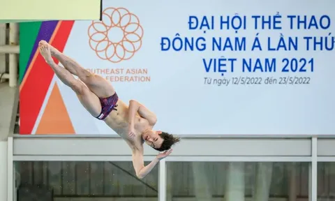 Thiếu niên 17 tuổi Avvir Tham “mở hàng” huy chương cho Đoàn Thể thao Singapore