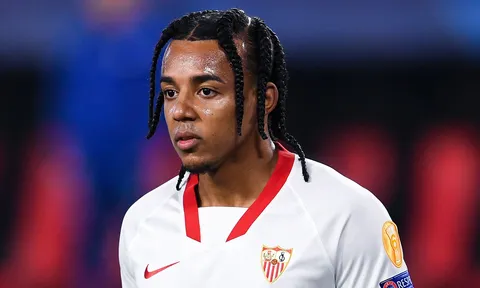 Jules Kounde gia nhập Chelsea