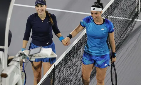 Ons Jabeur chặn đứng Coco Gauff