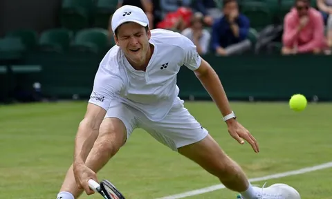 Hurkacz bất ngờ bị loại sớm tại Wimbledon