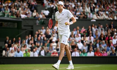 Wimbledon: Isner xác lập kỷ lục 13,748 cú ace