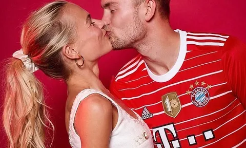 Bayern Munich đón thêm một chân dài xinh đẹp đi cùng de Ligt