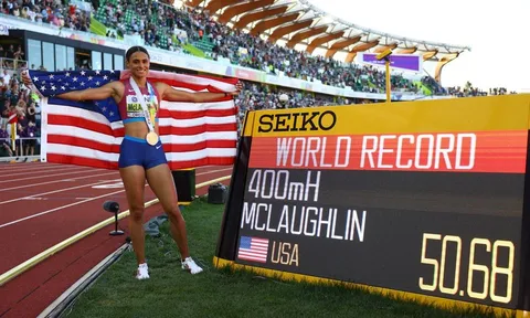 McLaughlin phá kỷ lục thế giới nội dung 400m rào