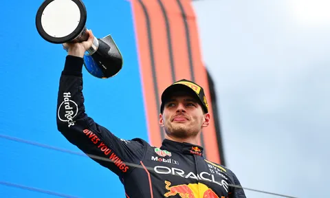 Verstappen lội ngược dòng làm nên kỳ tích tại Hungary Grand Prix 