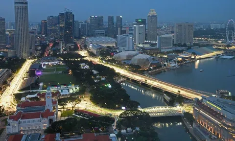 Max Verstappen sẽ vô địch sớm nếu thắng chặng Singapore Grand Prix 