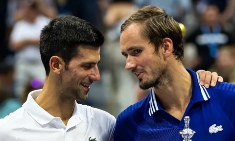 Djokovic sẽ gặp Medvedev ở bán kết Astana Open