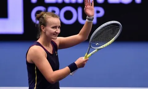 Krejcikova rút khỏi Indian Wells và Miami vì đau lưng