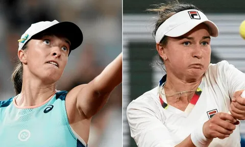 Swiatek gặp Krejcikova ở chung kết Agel Open