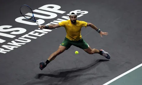 Thắng Hà Lan, Australia giành vé đầu tiên vào bán kết Davis Cup