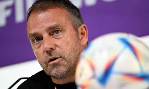 DFB xác nhận, huấn luyện viên Hansi Flick sẽ ở lại với tuyển Đức