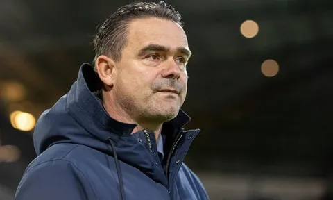 Marc Overmars bị đột quỵ