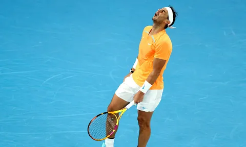 Nadal bị loại ở vòng 2 Australia Open