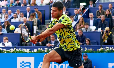 Alcaraz thắng dễ tại Barcelona Open