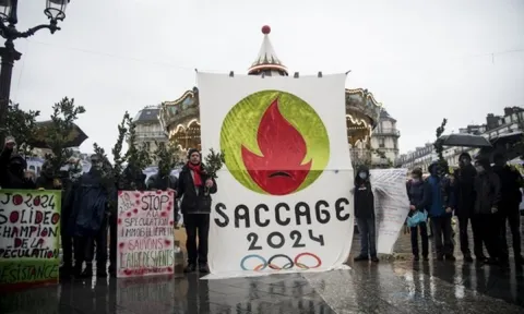 Tình nguyện viên thật, tình nguyện viên giả và những lo ngại bên lề Olympic Paris 2024
