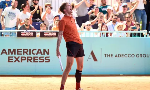 Bublik mở màn Madrid Open với tie-break dài nhất năm 2023