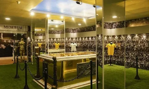 Khu mộ của Pele mở cửa cho khách tới viếng thăm