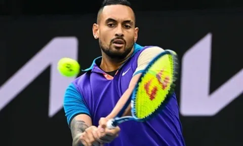 Nick Kyrgios lỡ Roland Garros