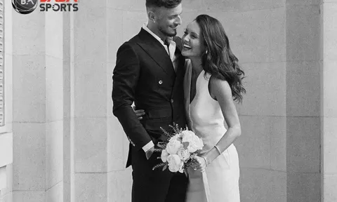 Các “ngôi sao” Arsenal tranh thủ kết hôn
