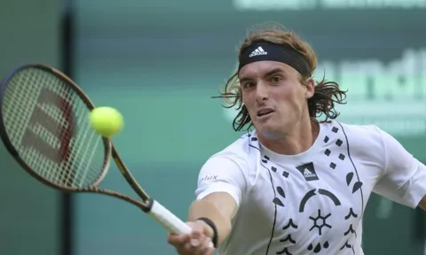 Hạt giống số 1 Tsitsipas bất ngờ bị loại sớm ở Mallorca Open