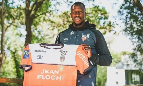 Được xử trắng án hiếp dâm, Mendy lập tức khoe hợp đồng mới với FC Lorient