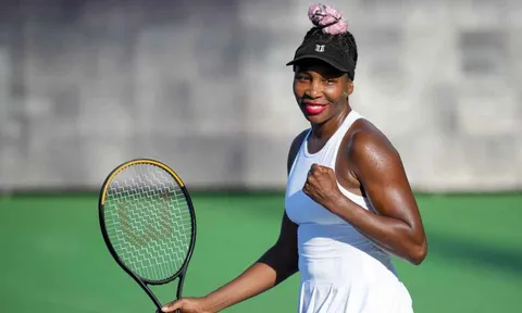 Sau 4 năm, Venus Williams lần đầu đánh bại tay vợt tốp 20 