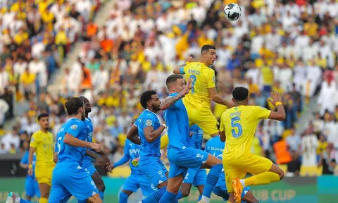 Ronaldo có thu nhập cao nhất thế giới cầu thủ