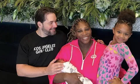 Serena Williams sinh bé gái thứ hai