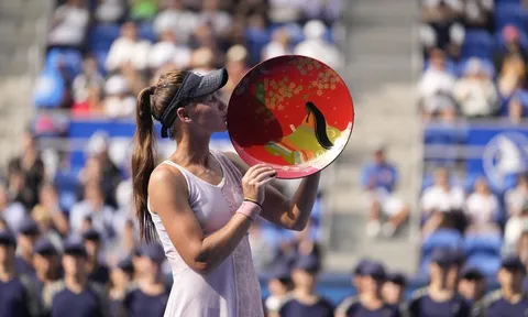 Kudermetova vô địch Toray Pan Pacific Open 